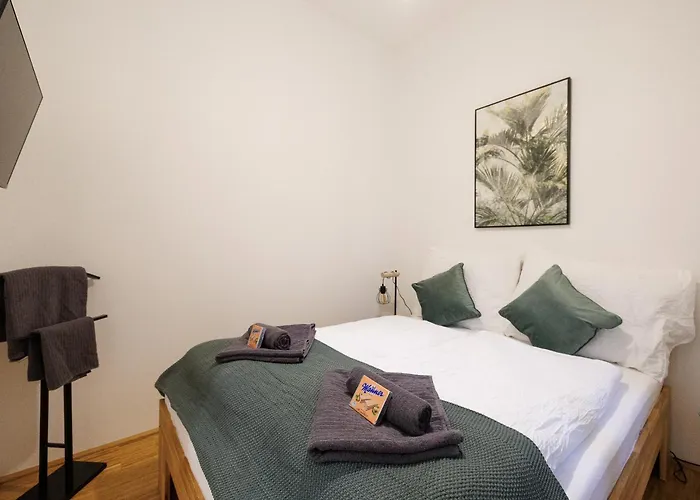86 Sqm With Private Courtyard - 3 Bedrooms Apartment